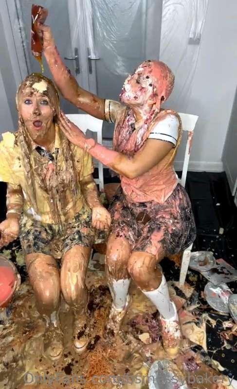 bsmessybakery image #27