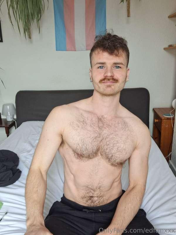 Happy FTM Friday 😽