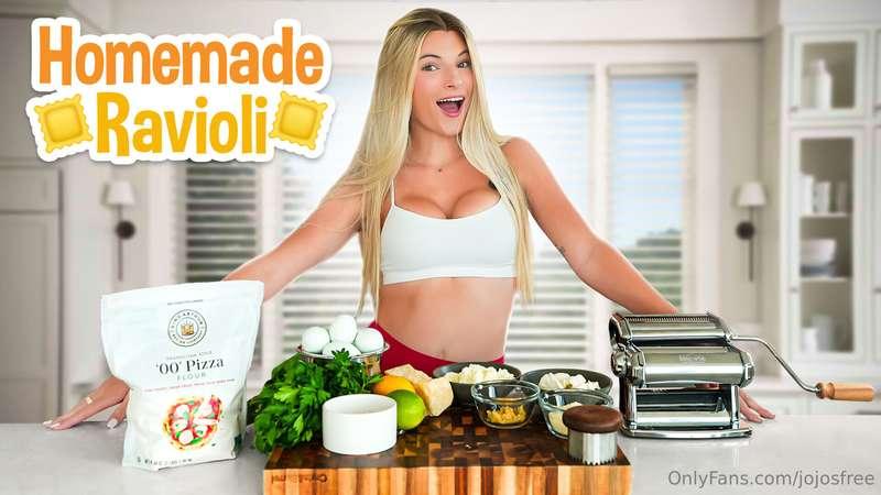 Cooking Three Cheese Ravioli at Home 👩‍🍳  I’m making three c..