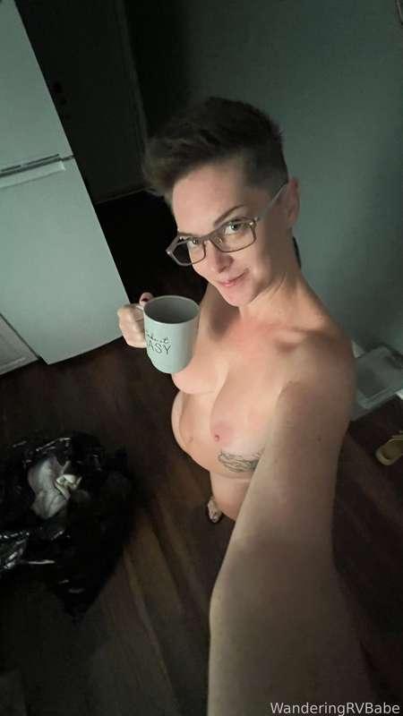wanderingrvbabe image #0