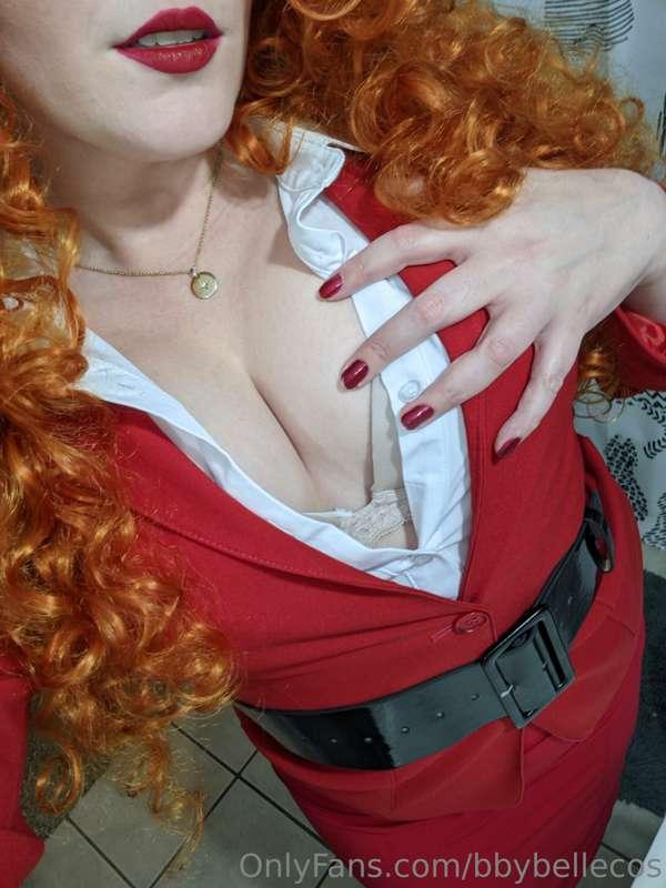Happy Halloween from your favorite secretary, Miss Bellum 💕