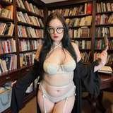 hellomissvixen89