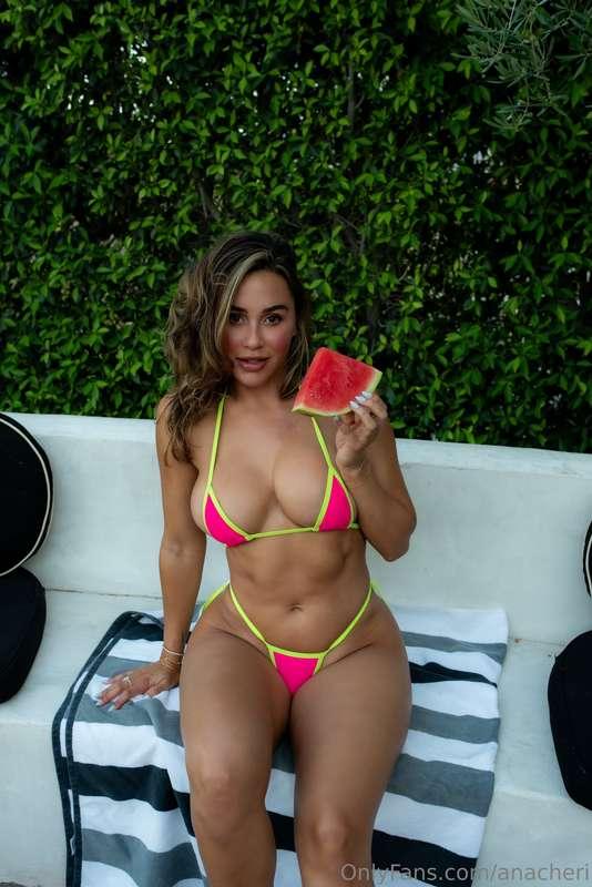 Happy Labor Day! 🤍 1 time for juicy melons! 🍉🍉 *Top DOWN for..