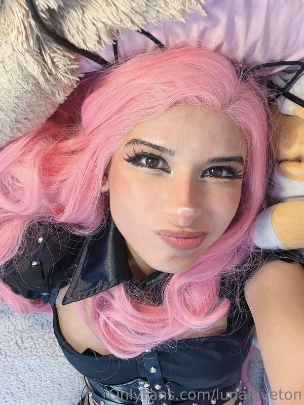 lunaloveton image #3