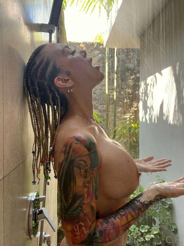 Bali Shower 🚿🌴 2