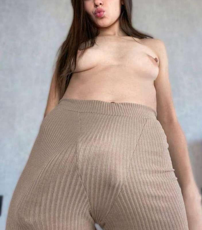 ❤️Just today❤️ @sophieecutie ready to let you cum on her jui..