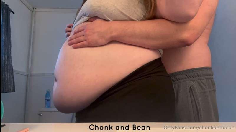 From today’s clip, “Post-Holiday Bloated Fat Belly Play” 😘