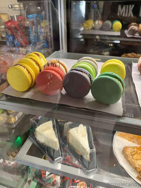 Today I treated myself to something sweet — I deserved it! S..