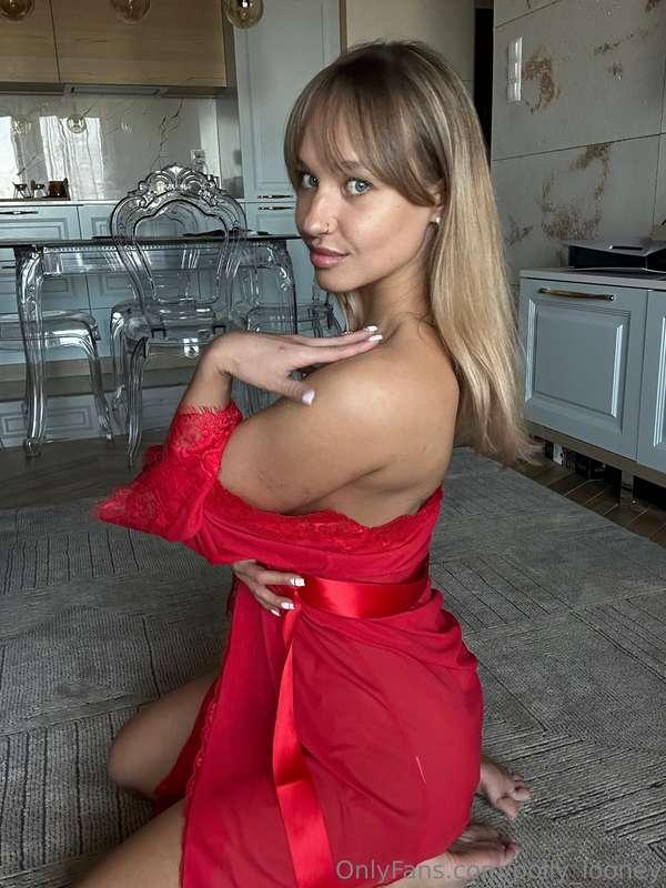 Red silk slowly sliding down my skin... and with every move,..