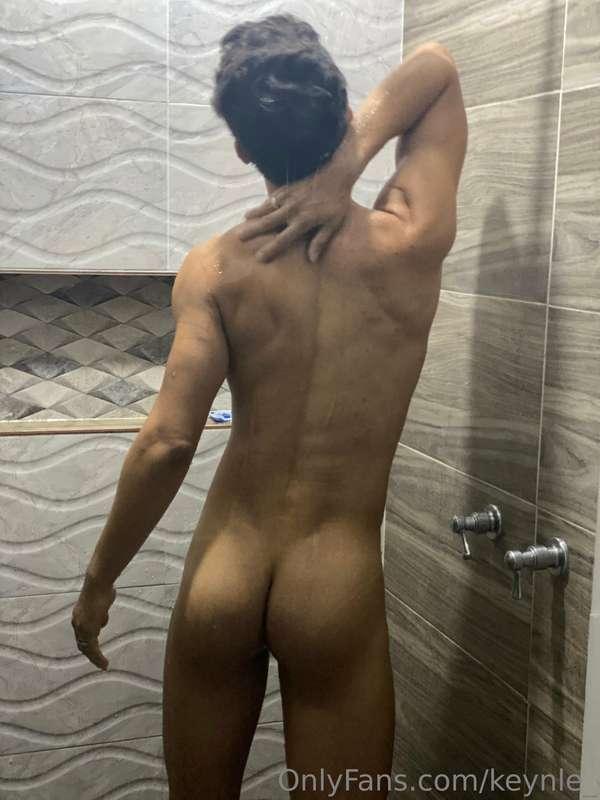 Want to see more? 😏🔥 Tip here