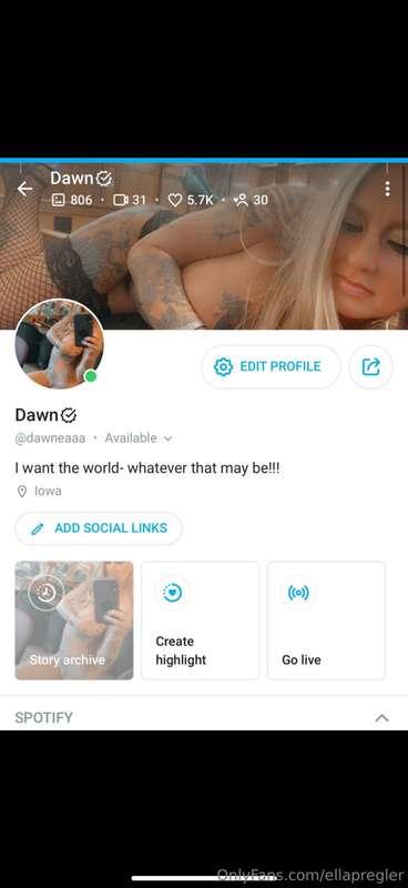 Go add this pretty sexy lady🥵😍 @dawneaaa 