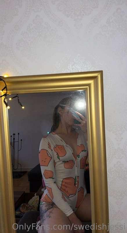 Want me to take it off? Ops already did 🤷‍♀️