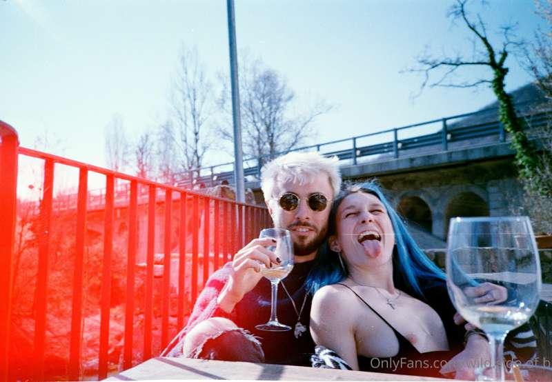 Chissa cosa avranno visto dagli altri tavoli😛?

@wildsidemrb