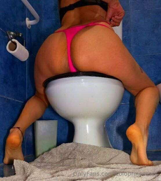 💣𝔽ℝ𝔼𝔼 𝕊𝕌𝔹𝕊ℂℝ𝕀ℙ𝕋𝕀𝕆ℕ💣 ꧁SHE IS MY FRIEND  @diamanterojo22  @dia..