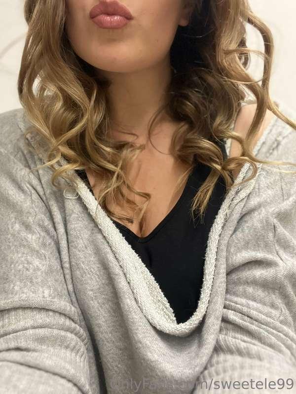 In preparazione per la serata 💋
Buon sabato alunni