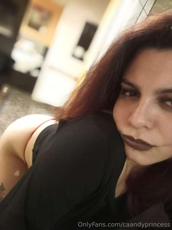 In this position I would be very rich 🥵