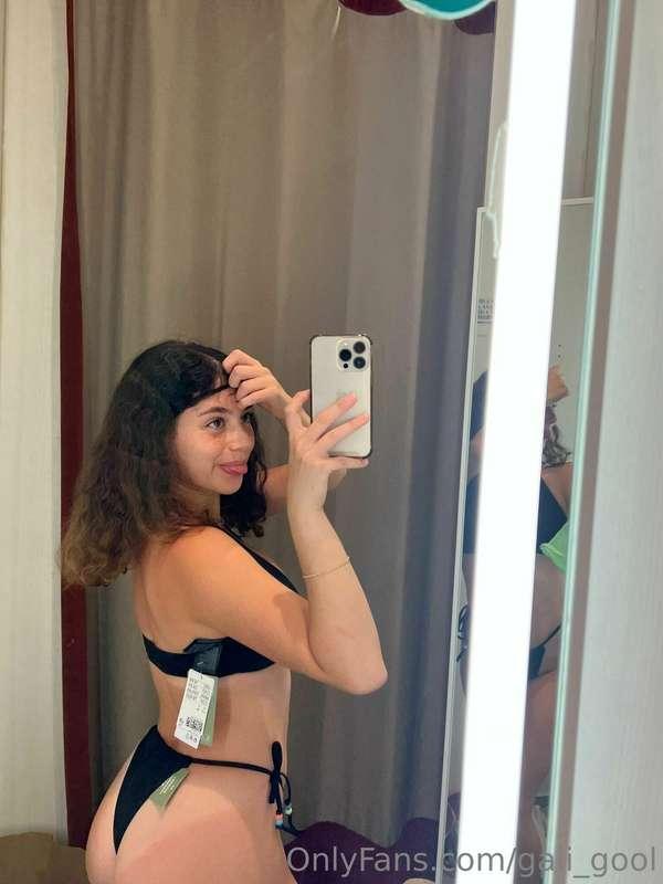Unlocked a few new tan lines ❤️  Should i buy this bikini ? ..
