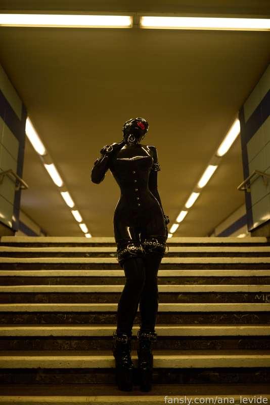 ana_levide image #16