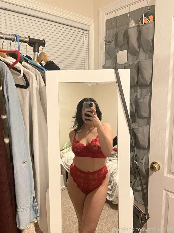 just got this cute and festive lingerie set in the mail (fir..