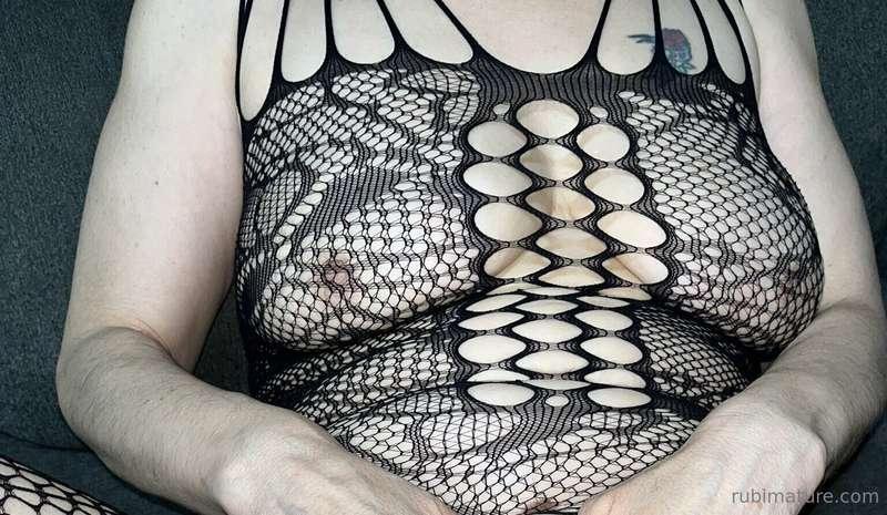 Tonight I'm going to do a live show, my pussy is already wet..