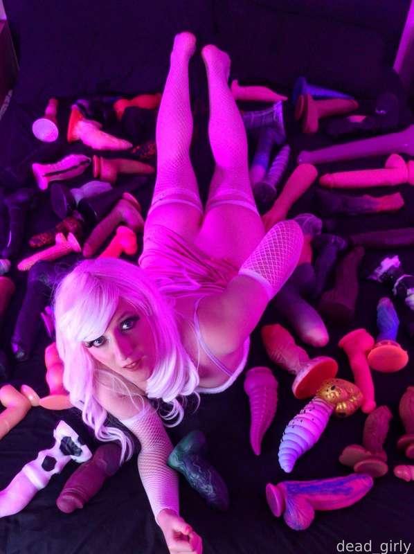 dead_girly image #1