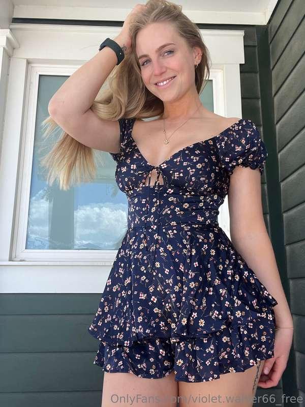 Do you want to watch me try on dresses... or more importantl..