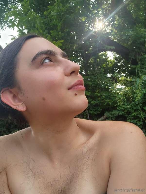 Communing with the sun ✨️ 