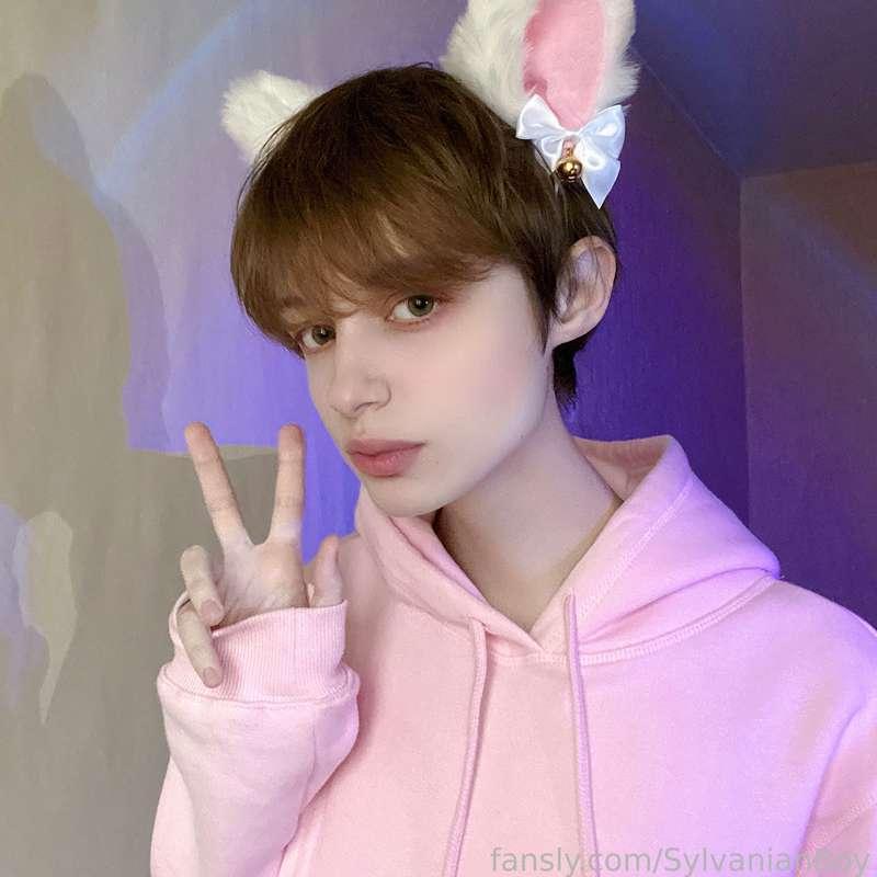 Do you like this kitten?😗
#fyp #transftm #femboy #twink #ftm #transboy #transgender #gay #trans #ftmtrans