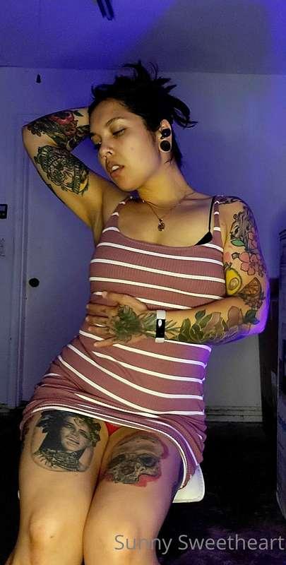 There's something about me in tight dresses 
Summer has me d..
