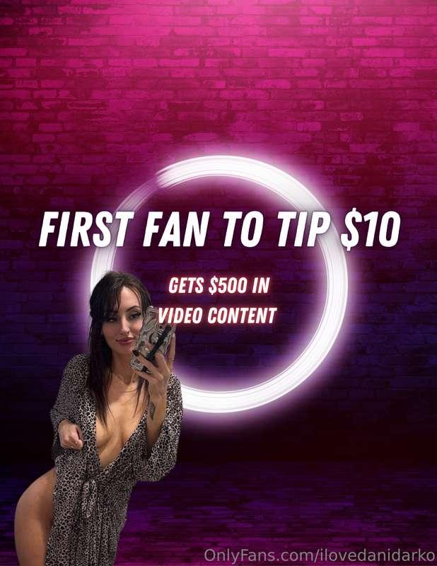 ONLY 1 fan :)