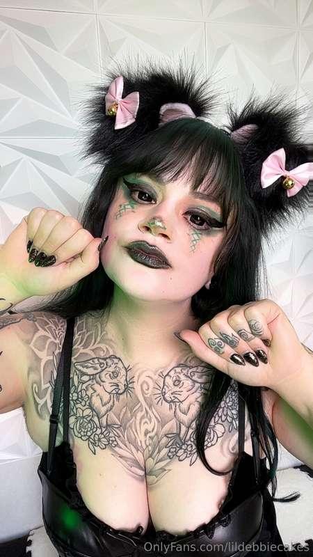 lildebbiecakes image #7