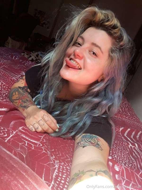 for those who do not know! I have a piercing in my tongue  😛..