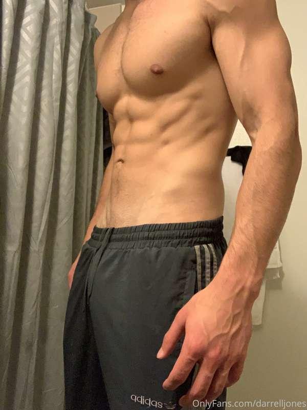 darrelljones image #1
