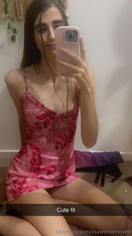 Hmm oh hey there😘 should I take this off