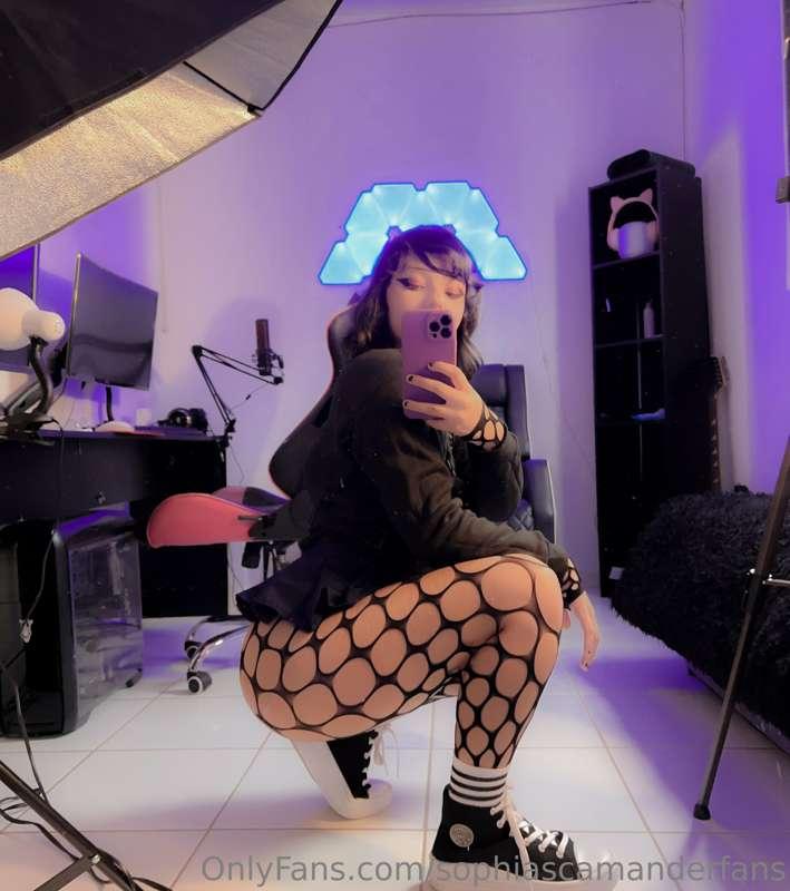 sophiascamanderfans image #3