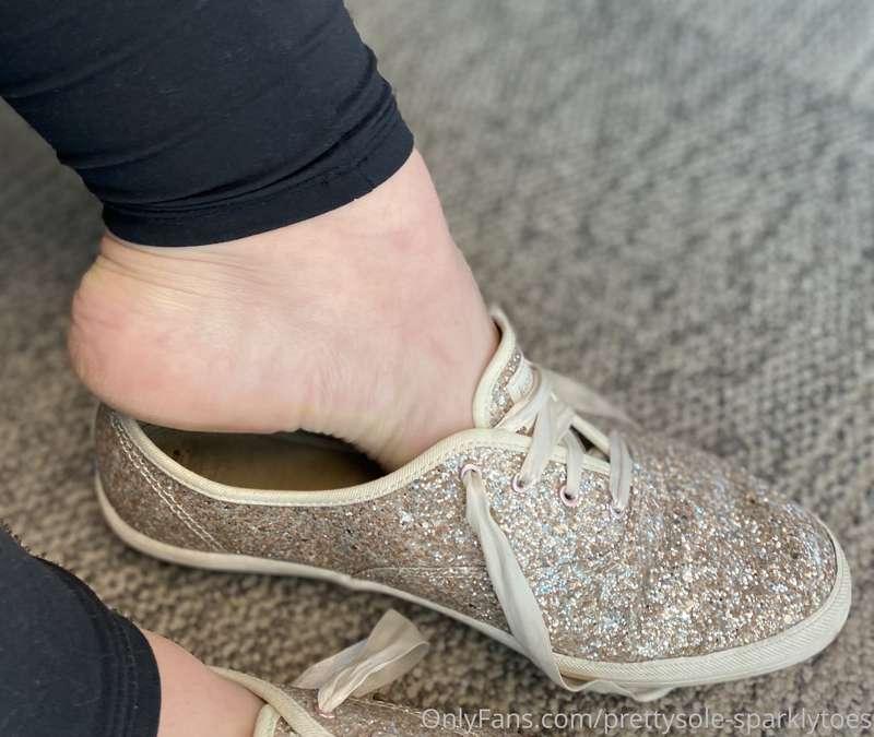No socks!