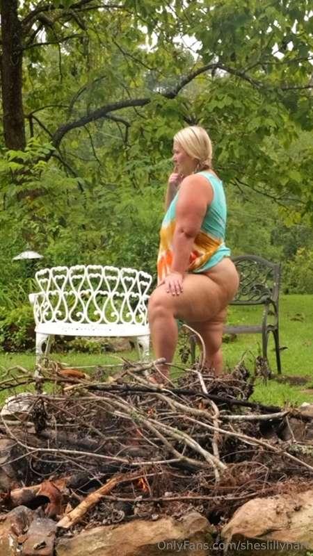 sheslillyhart main image