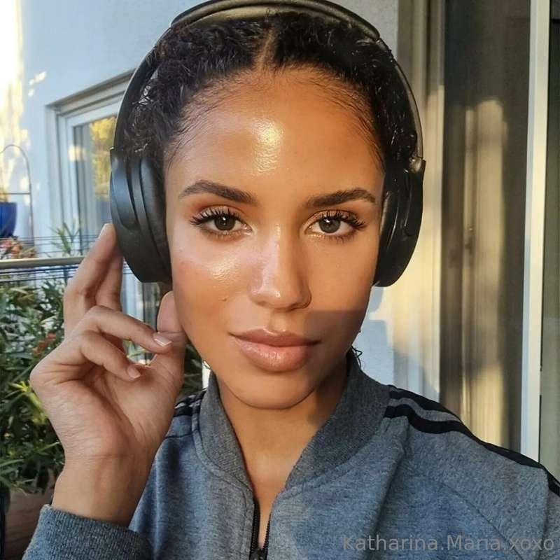 Your girl loves some CBD😍🌿🧘🏾‍♀️
Are you...