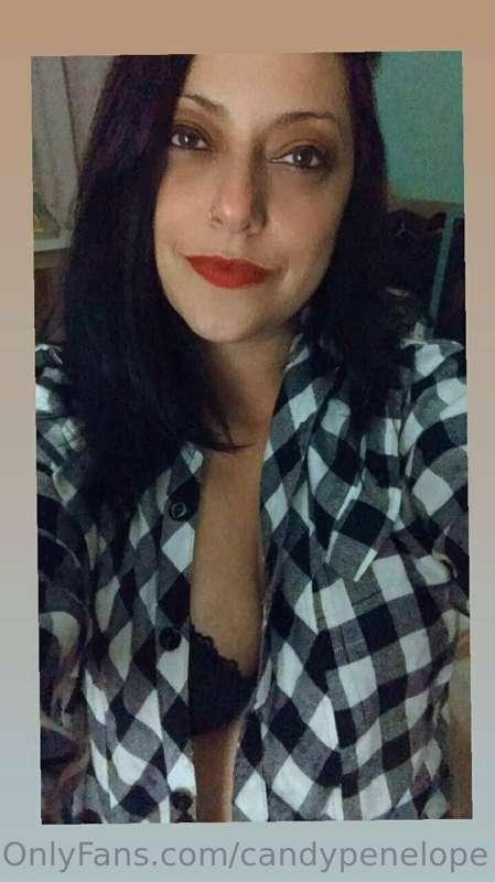 FREE FREE SUBSCRIPTION 😍

Hello love, here I am to please yo..