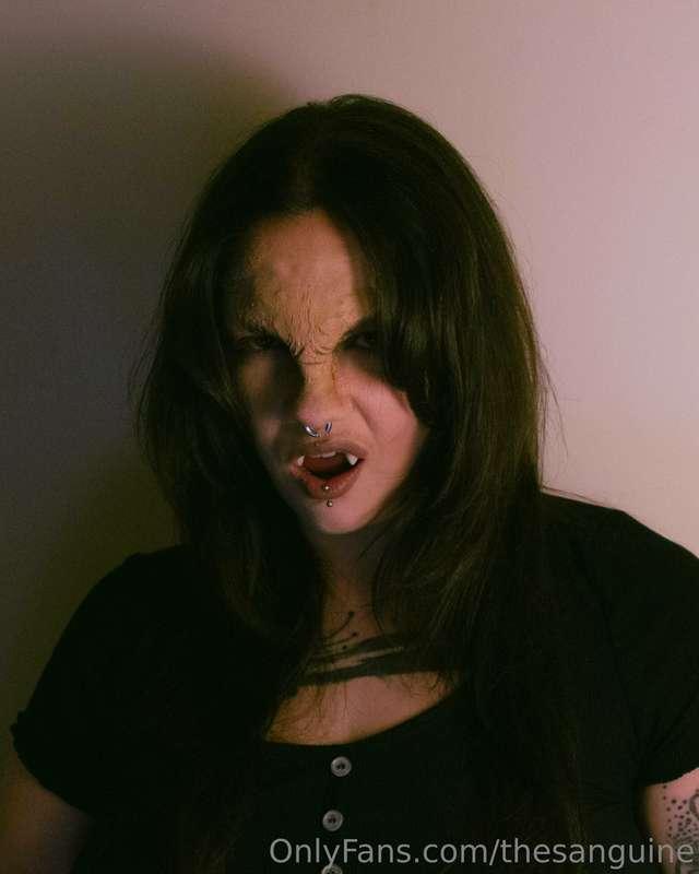 i went as a vampire from buffy for halloween and tbh it felt..