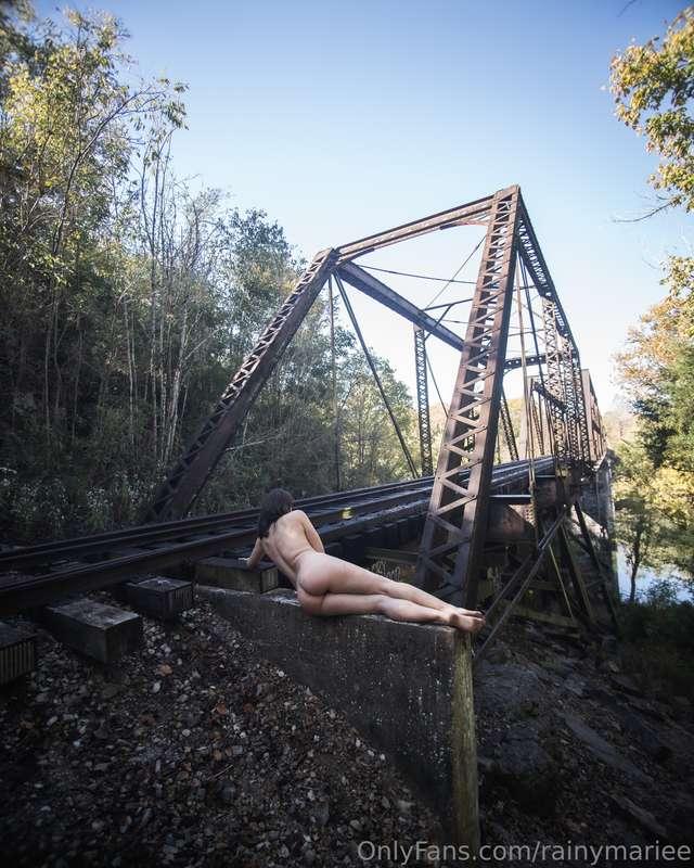 Nature gal 