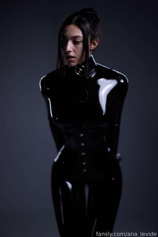 ana_levide image #59