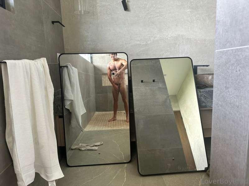 loverboybrad image #2