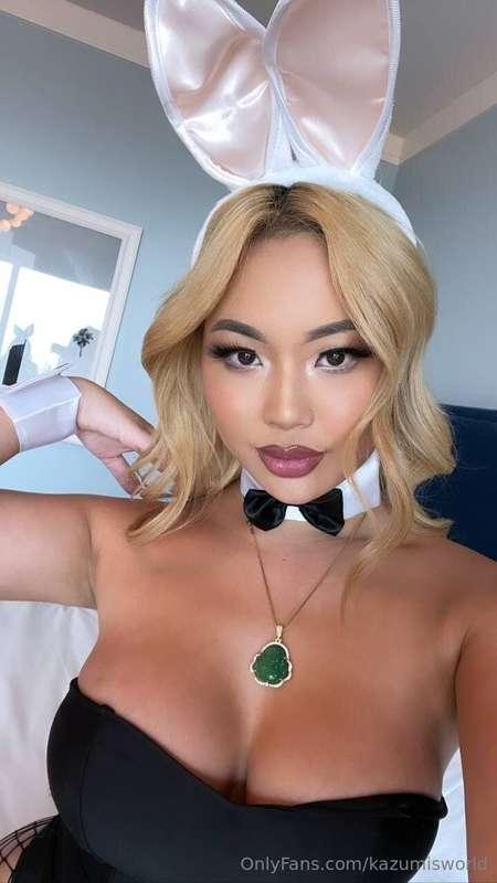 Wanna spend Easter with me? Message me and we can make it fu..
