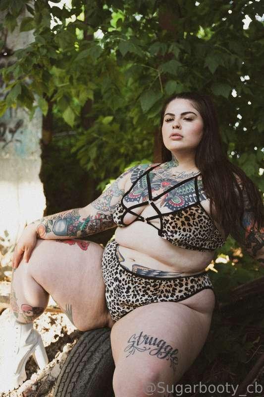 Spicy leopard babe 🥰