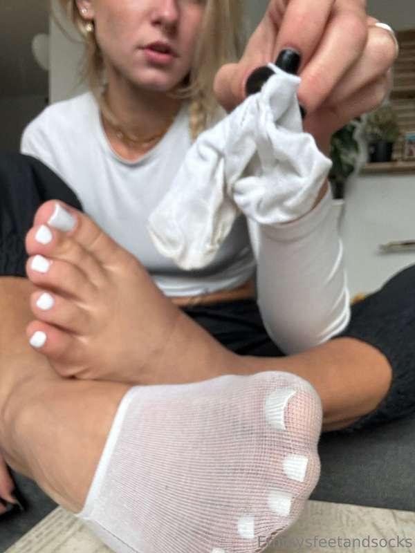 emmyfeetandsocks image #3