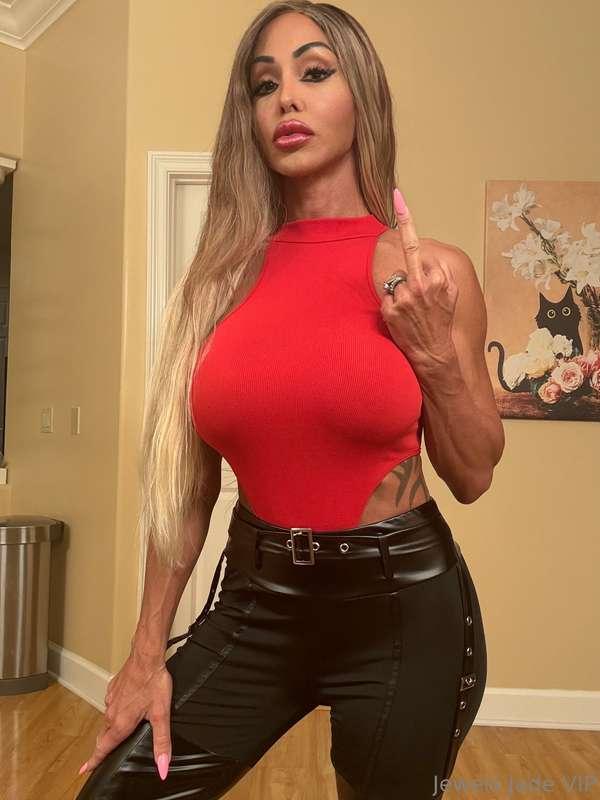👿 I’m in one of those moods today….😈🤑 Make me happy boys! 🤑