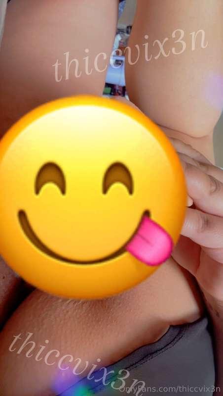 Started with a tentacle 🐙 then I needed the thick boy to fin..