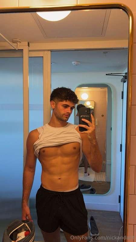 Shirt on or off?! ;)