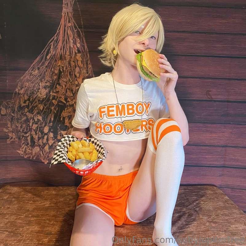 Currently filming a new movie this week~